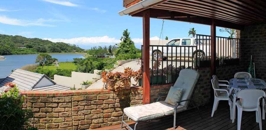 7 Bedroom Property for Sale in Morgans Bay Eastern Cape